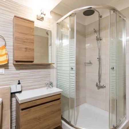 Apartment Bello Attico@ Porta Remunda! *